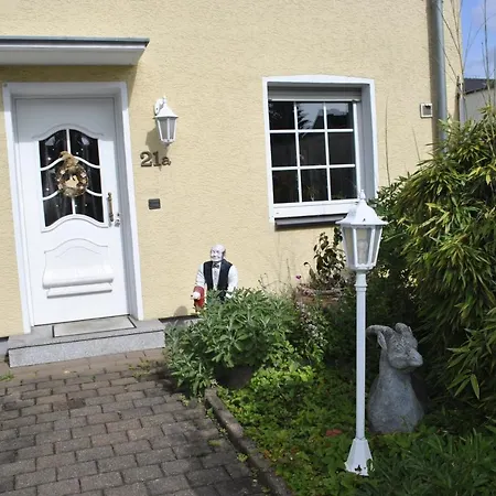 Gemuetliche Im Einfamilienhaus * Cologne