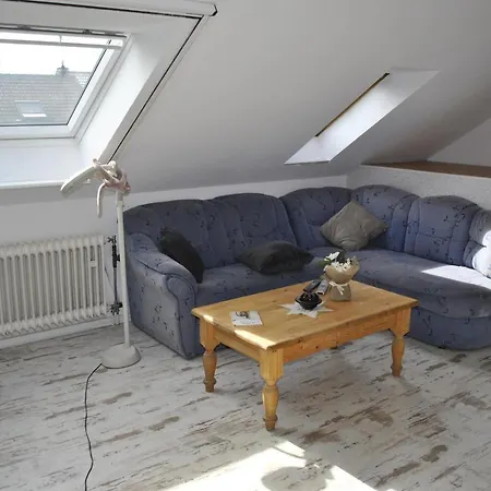 Gemuetliche Im Einfamilienhaus 아파트 *