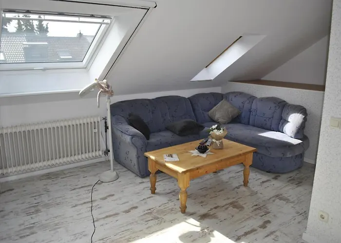 Gemuetliche Im Einfamilienhaus 아파트 *